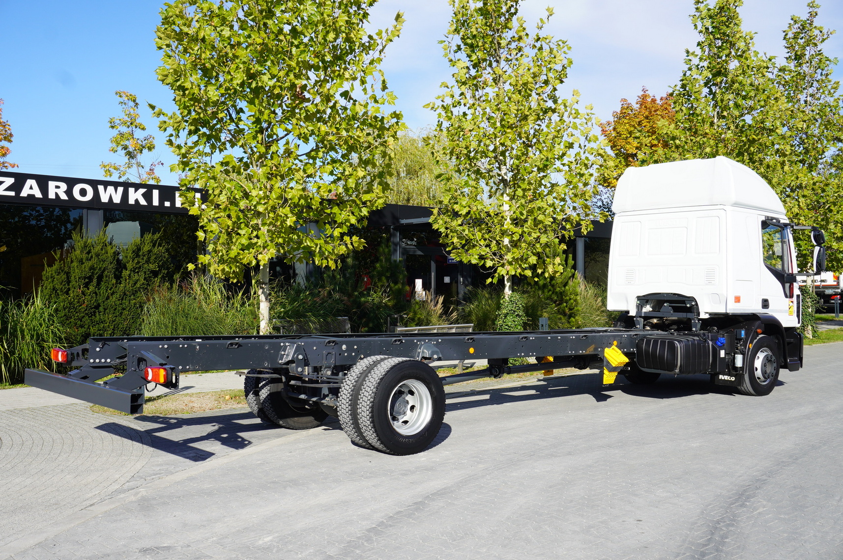 驾驶室底盘卡车 IVECO Eurocargo 140e19 4×2 E6 Glob / ADR / frame 8,1m：图4