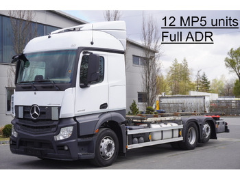 集装箱运输车/ 可拆卸车身的卡车 MERCEDES-BENZ Actros 2545