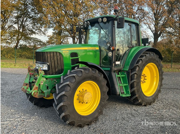 拖拉机 JOHN DEERE 2000 Series