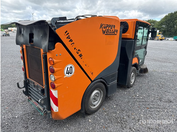 道路清扫机 2016 Boschung S2 Urban Sweeper Truck:图3 道路清扫机 2016 Boschung S2 Urban Sweeper Truck:图3