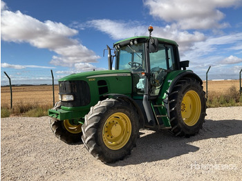 拖拉机 JOHN DEERE 6530