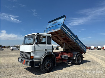 翻斗车 IVECO