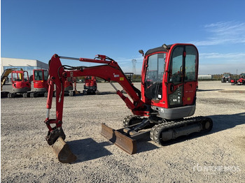 小型挖掘机 JCB 8025