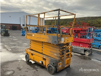 剪式升降机 2016 Haulotte Compact 14 Electric (Inoperable) Scissor Lift：图3