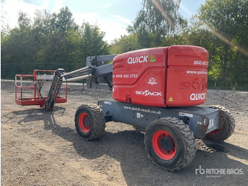 铰接臂 2016 Skyjack SJ51AJ 4WD Diesel Articulating Boom Lift：图4