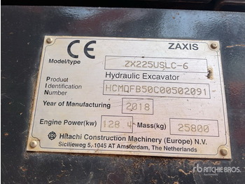 履带式挖掘机 HITACHI ZX225USLC-6