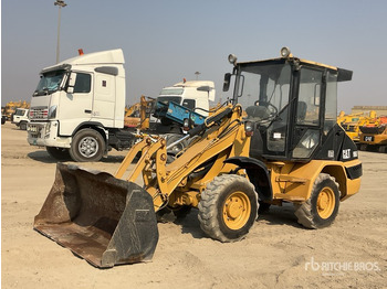 轮式装载机 CATERPILLAR 906