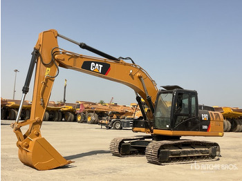 履带式挖掘机 CATERPILLAR 320D2