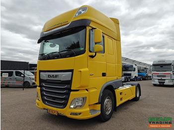 牵引车 DAF XF 450