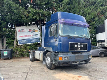 牵引车 MAN 19.403