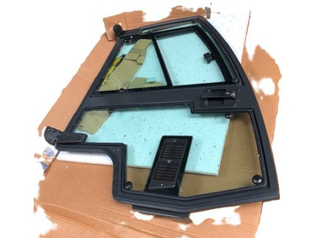 车门及其零件 NISSAN