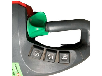 转向系统 适用于 材料装卸设备 Tiller head：图2