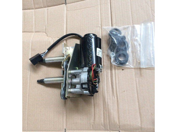 驾驶室和内部 MITSUBISHI