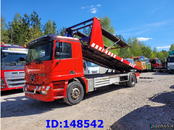 拖吊车 MERCEDES-BENZ Actros 1831