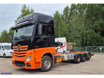 驾驶室底盘卡车 MERCEDES-BENZ Actros