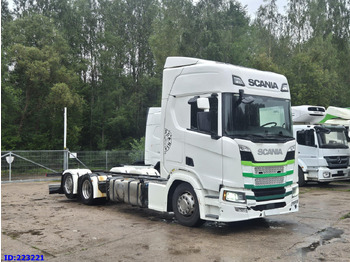驾驶室底盘卡车 SCANIA R 500