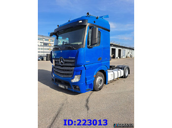 牵引车 MERCEDES-BENZ Actros 1845
