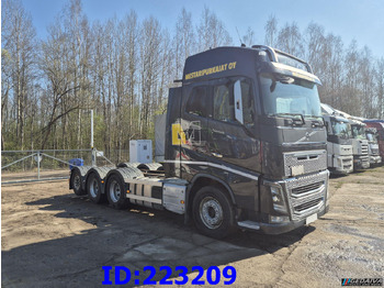驾驶室底盘卡车 VOLVO FH16 750