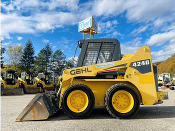 滑移装载机 GEHL