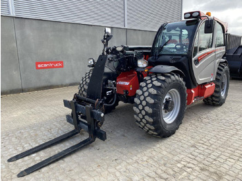 伸缩臂叉装车 MANITOU