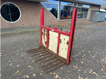 牲畜设备 TRIOLIET