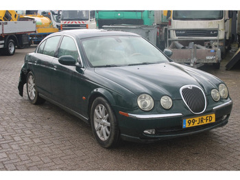 轿车 Jaguar S-TYPE 3.0 V6 EXECUTIVE +EURO 3：图3