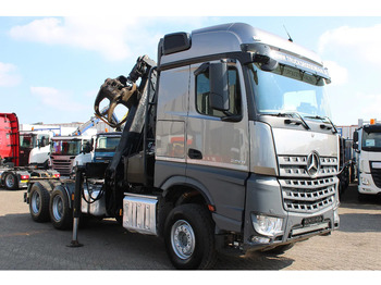 牵引车 Mercedes-Benz Arocs 2858 + PALFINGER Z15 (2022) + 6X4 + FOREST/WOOD/METAL EDITION：图2