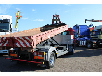 Interior photo 1: 吊钩升降车 Mercedes-Benz Atego reserved!! 1218 + HYVALIFT + CONTAINER + MANUAL