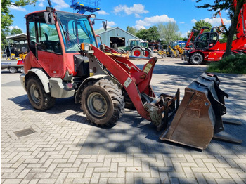 轮式装载机 KOMATSU WA70-5：图5