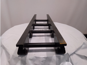 新的 轨道 适用于 建筑机械 Caterpillar 3241003 - 3241004:图2 新的 轨道 适用于 建筑机械 Caterpillar 3241003 - 3241004:图2