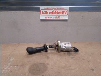 驾驶室和内部 HITACHI