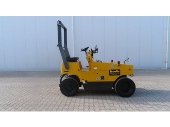 气动碾压机 SAKAI