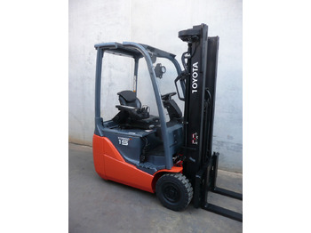 电动叉车 TOYOTA