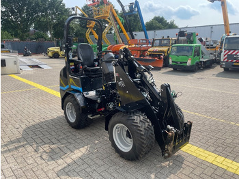 轮式装载机 Giant G 2200 E：图5