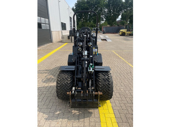 轮式装载机 Giant G 2200 E：图4