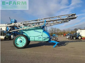 牵引式喷雾机 BERTHOUD