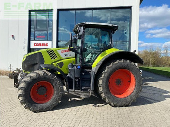 拖拉机 CLAAS Axion 810