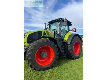 拖拉机 CLAAS Axion 930