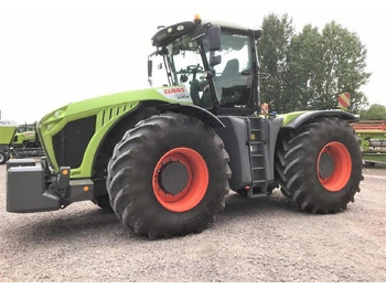 拖拉机 CLAAS Xerion 4000