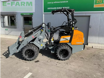 轮式装载机 GIANT