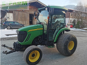 拖拉机 JOHN DEERE