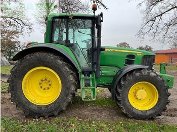 拖拉机 JOHN DEERE 6830