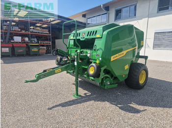 方形打包机 JOHN DEERE