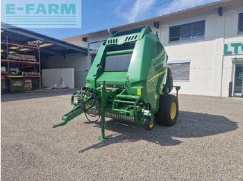 方形打包机 JOHN DEERE