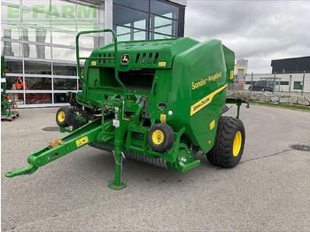 方形打包机 JOHN DEERE