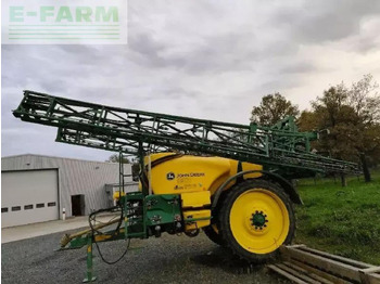 牵引式喷雾机 JOHN DEERE