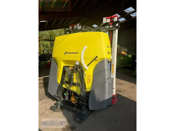 牵引式喷雾机 KVERNELAND