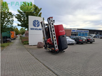 牵引式喷雾机 KVERNELAND