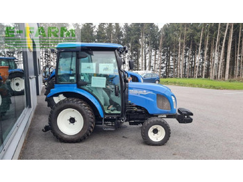拖拉机 NEW HOLLAND Boomer