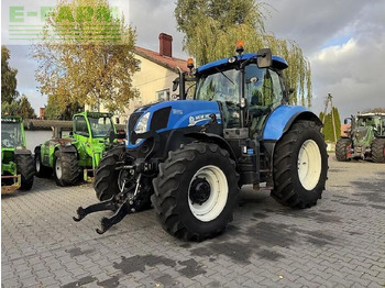 拖拉机 NEW HOLLAND T7